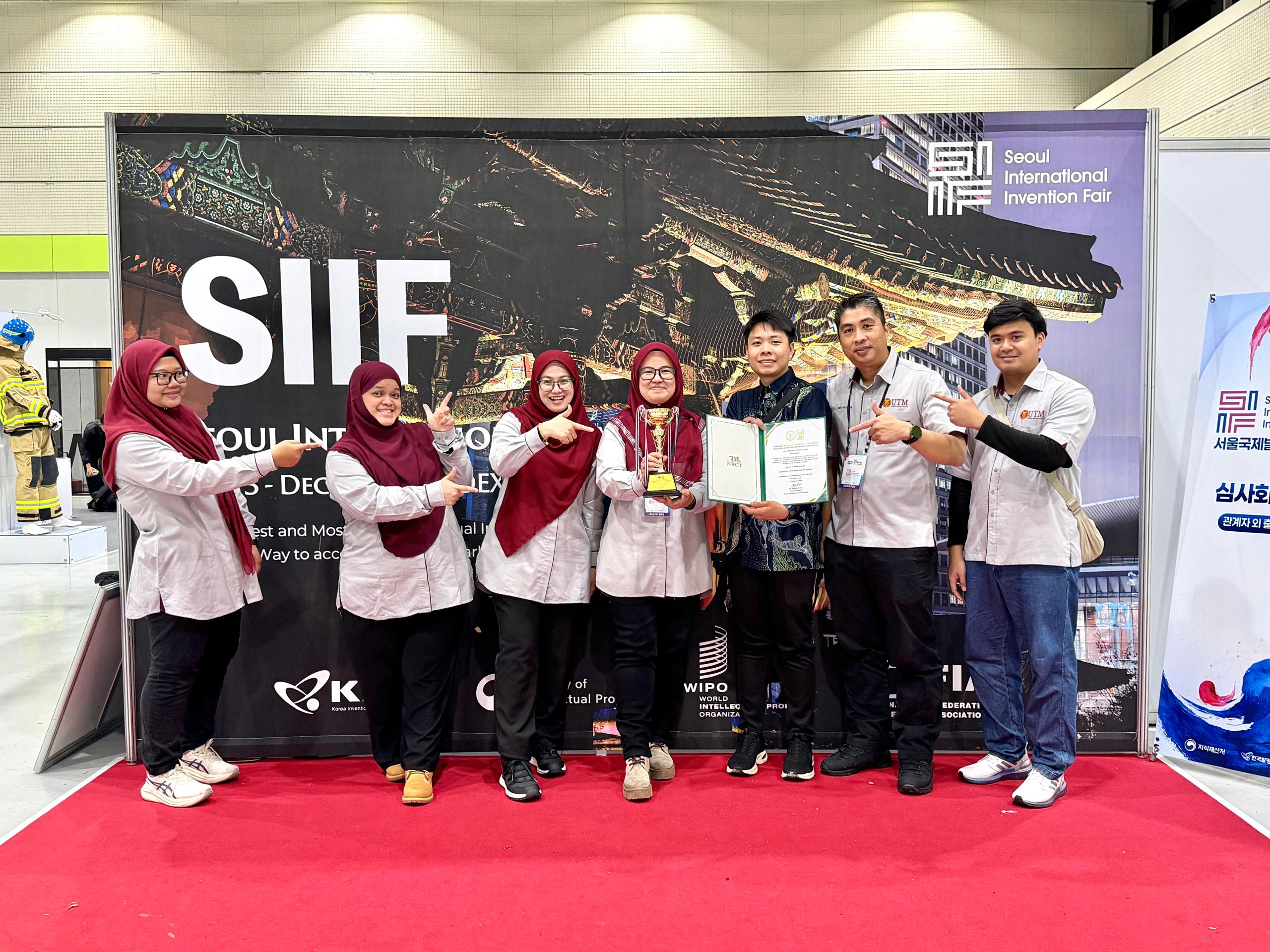 4d7960e7-4f1b-4a56-ad1b-1e14389e32ec