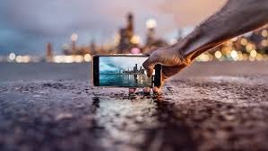 Smartphone Fotografi : Cabaran Ekonomi, Pendidikan & Sosial