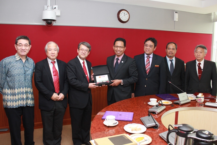 MoU Signing Ceremony between UTM and University of Tsukuba University